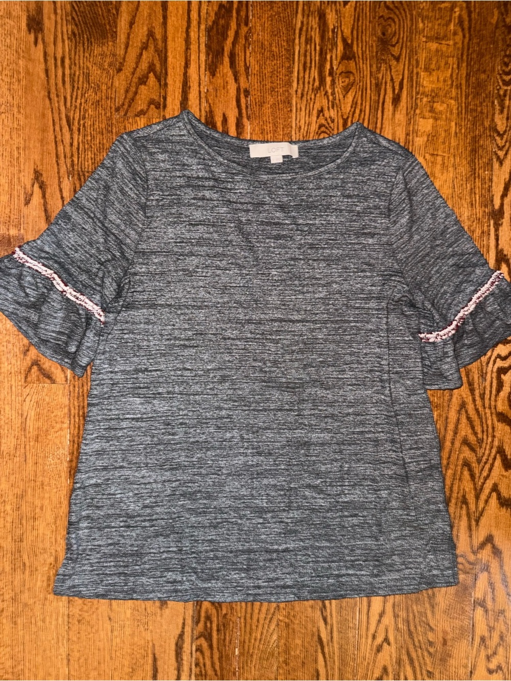 LOFT Heathered Gray Short Sleeve Ruffle Top with Pink Trim
